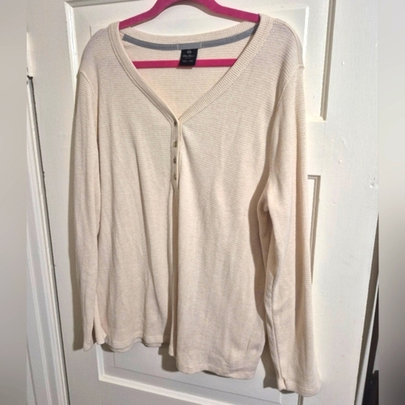 Wind River Cream V-Neck Henley XXL - Picture 1 of 5